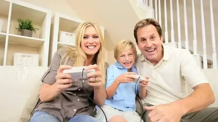 Retro Gaming Console - DeeNoy